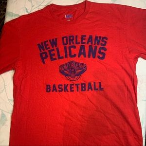 Red Men’s L New Orleans Pelicans TShirt
